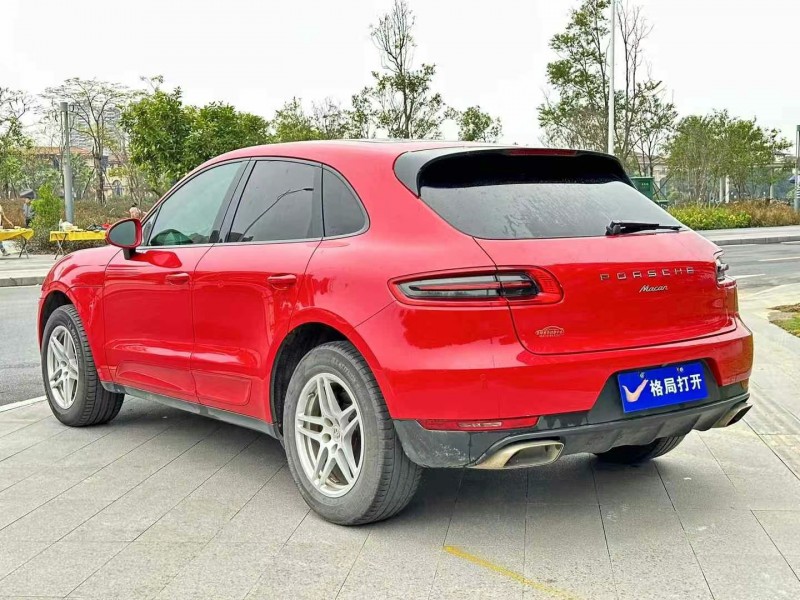 东莞18年保时捷Macan8