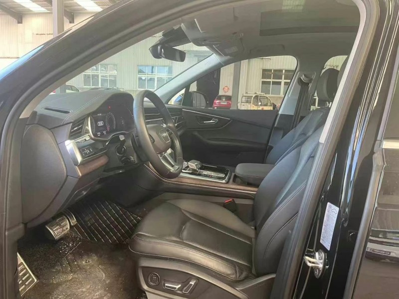 徐州23年奥迪Q74