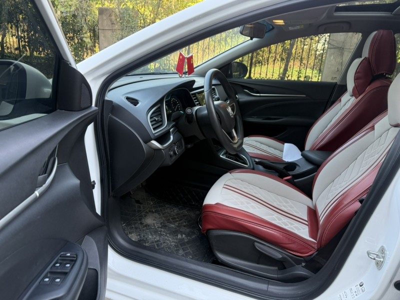 盐城22年别克英朗5