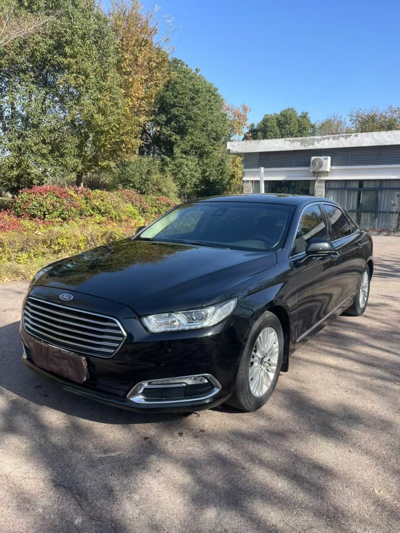 盐城16年福特金牛座2