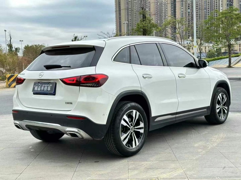 东莞21年奔驰GLA8