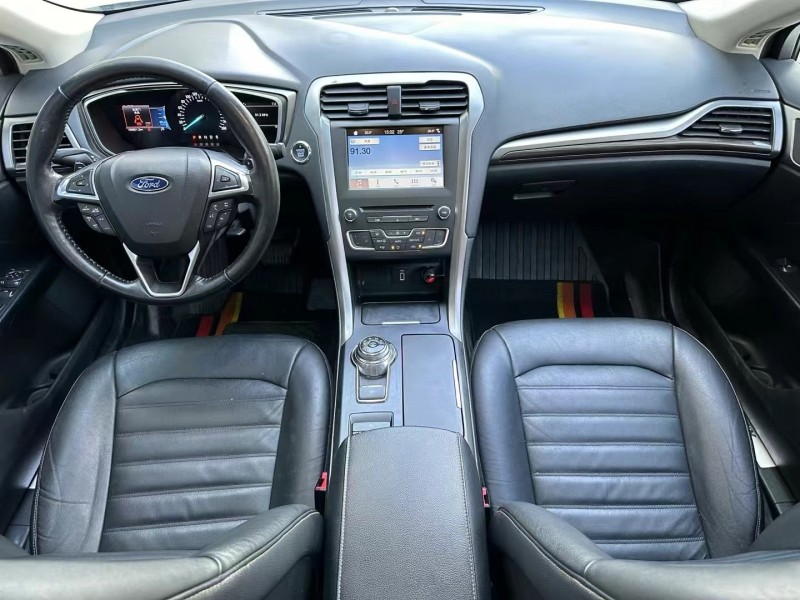 济宁18年福特蒙迪欧4