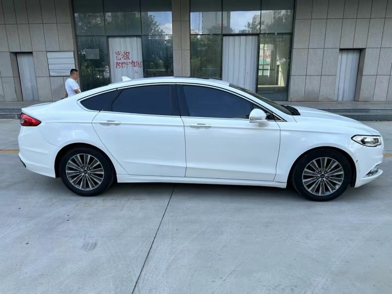 济宁18年福特蒙迪欧7