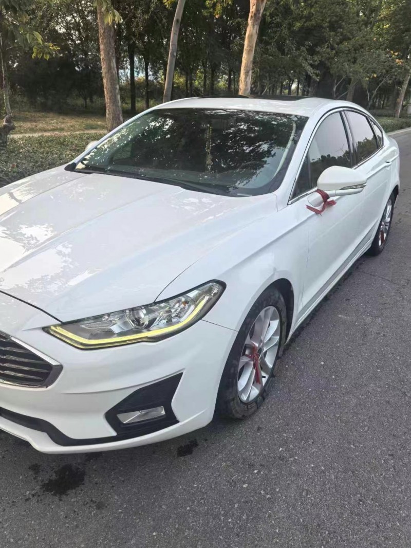 济宁19年福特蒙迪欧3