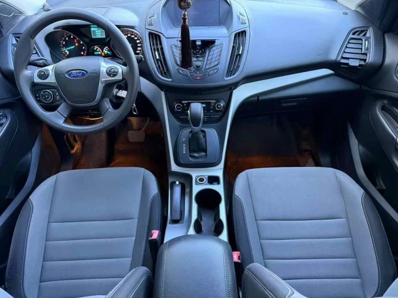 济宁16年福特翼虎4