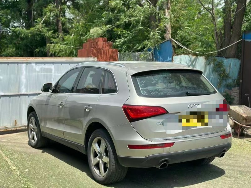 青岛16年奥迪Q57