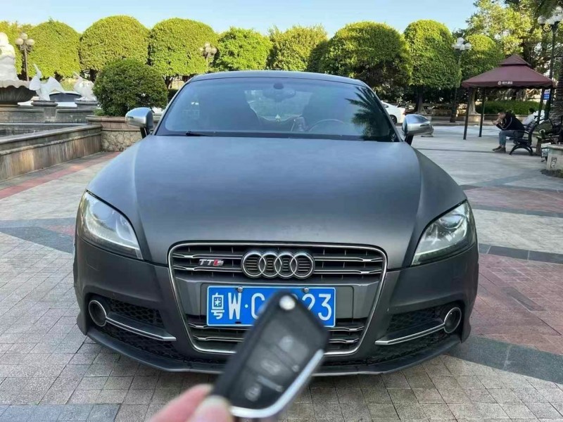 广州11年奥迪TTS1