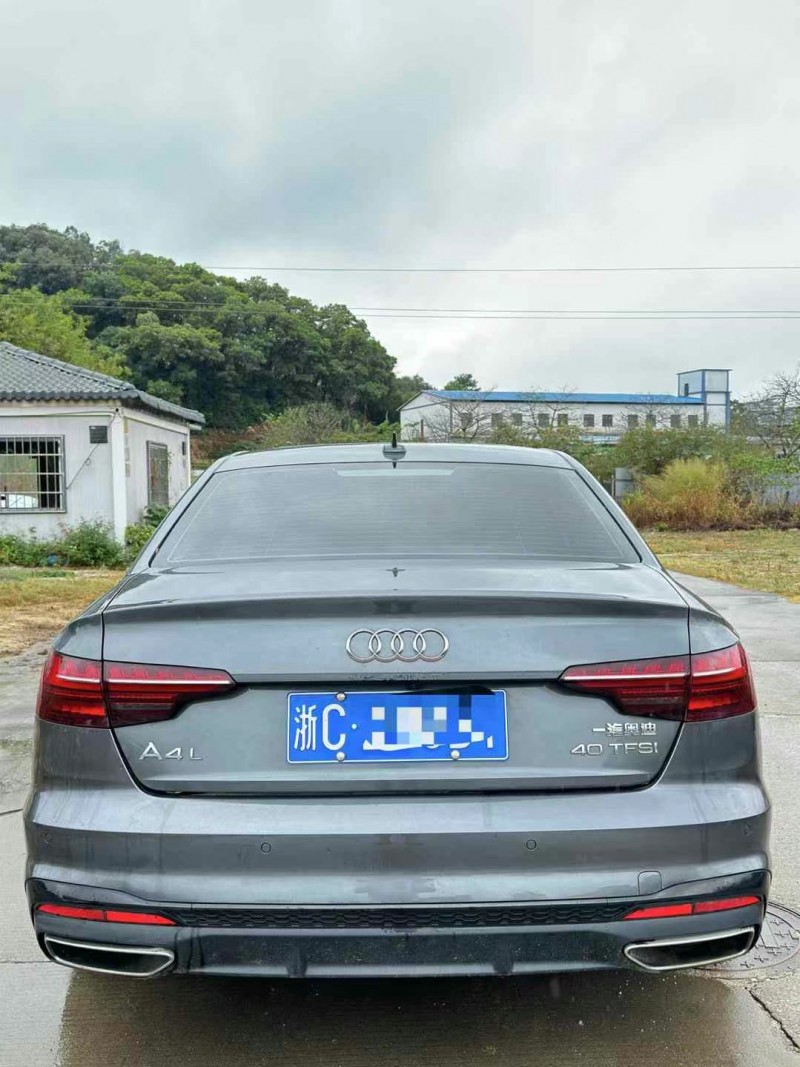 广州23年奥迪A4L8