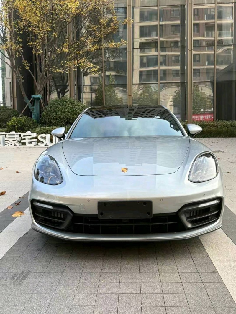 徐州22年保时捷帕拉梅拉1