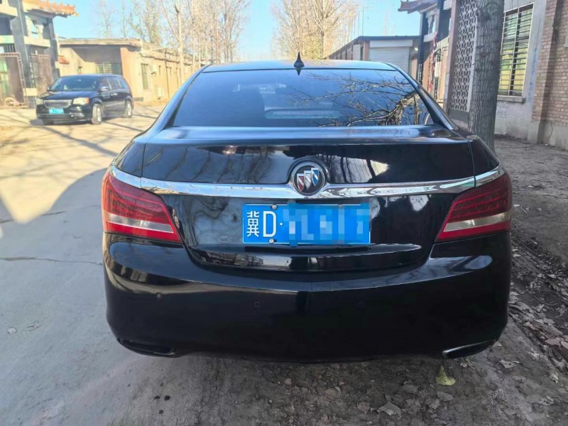 保定14年别克君越9