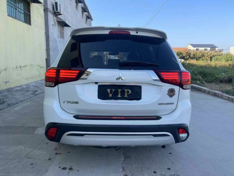 焦作19年三菱歐藍德9