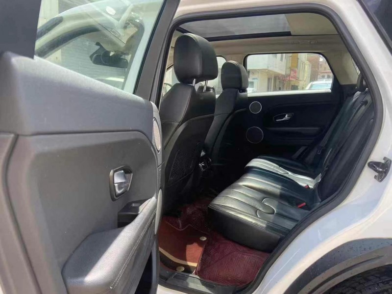 深圳16年路虎极光9