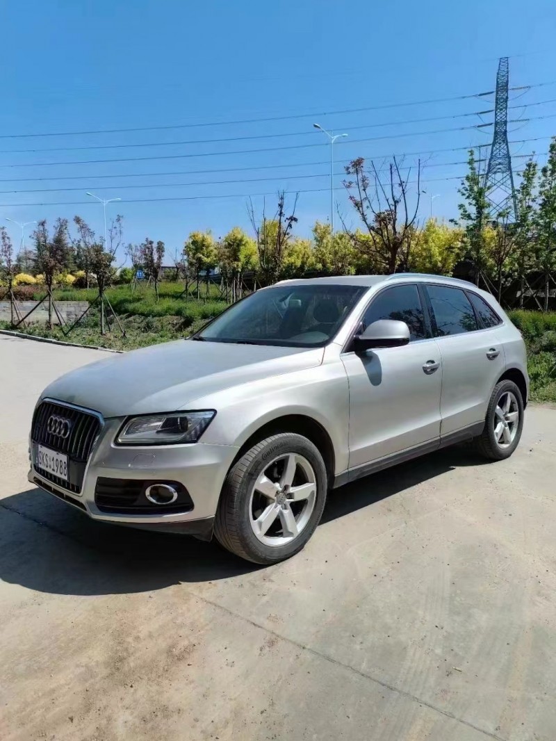 济宁16年奥迪Q52