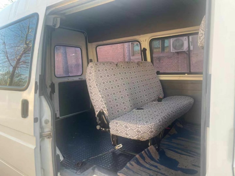 保定12年福特全顺6