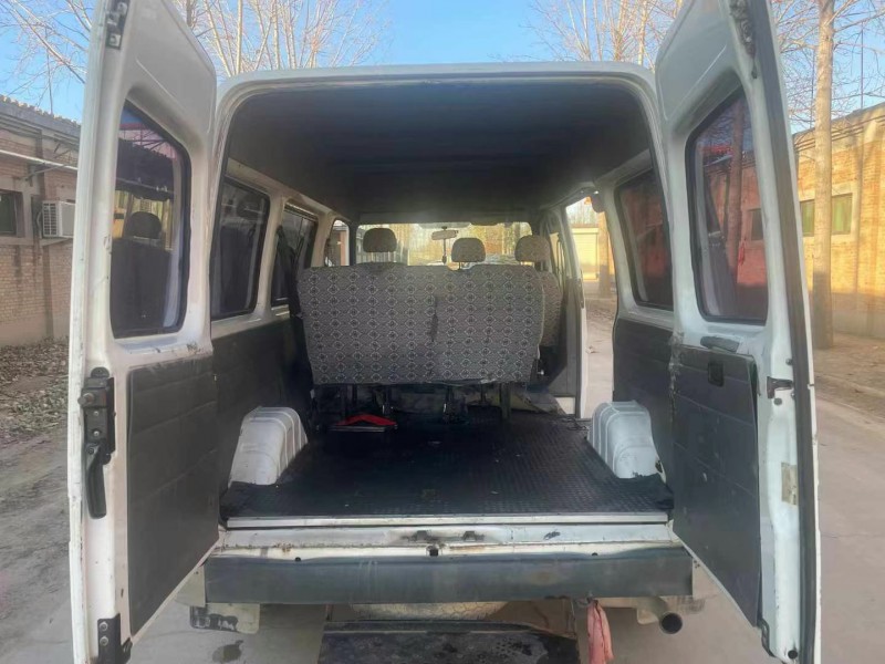 保定12年福特全顺7