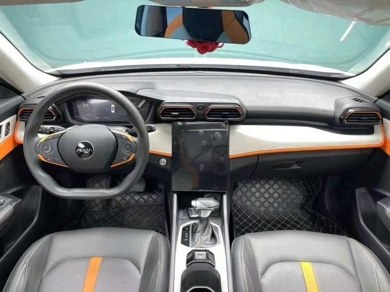 成都23年东风奕炫6