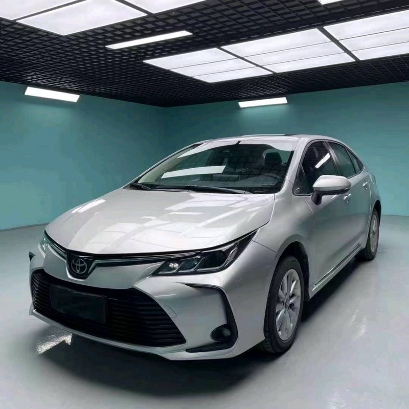 成都22年丰田卡罗拉3