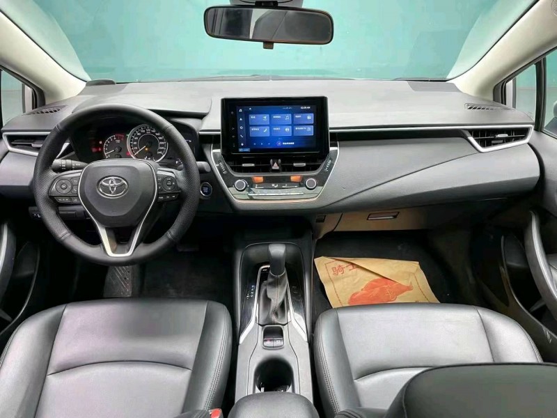 成都22年丰田卡罗拉6