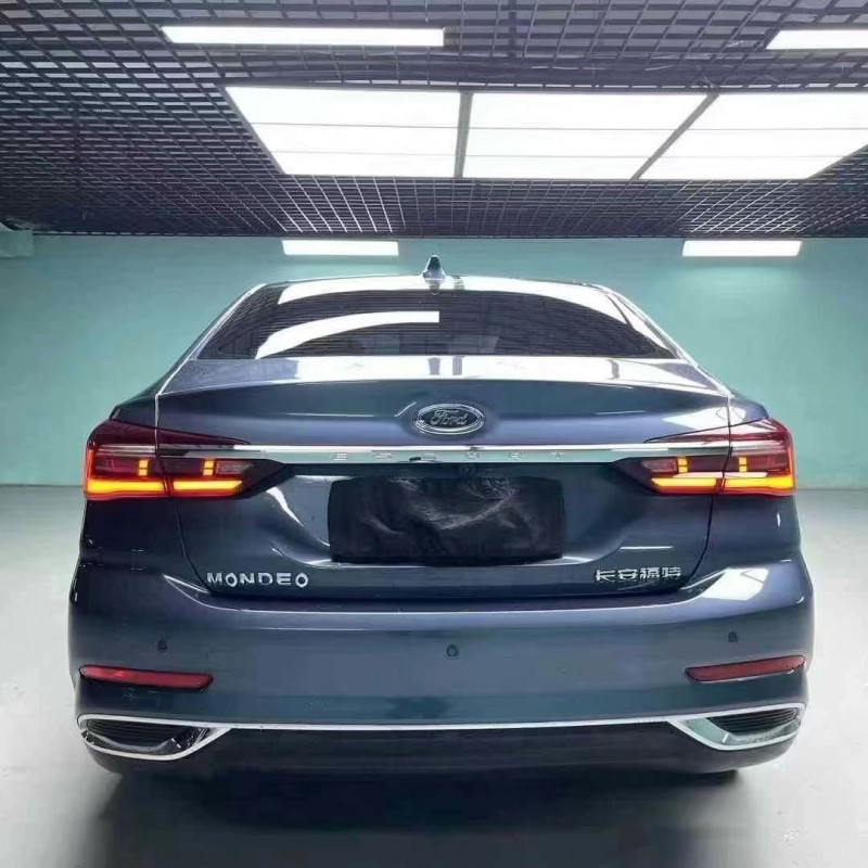 成都22年福特福睿斯8