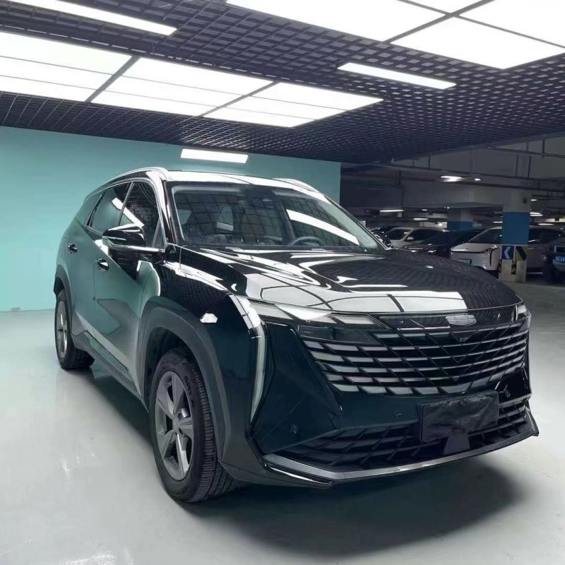 成都23年吉利博越3