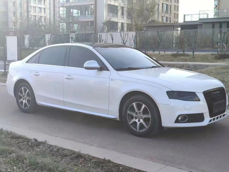 济宁12年奥迪A4L8