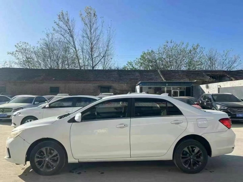 菏泽18年比亚迪秦3