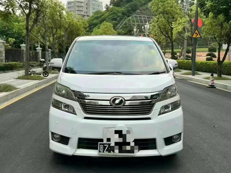 东莞13年丰田威尔法1