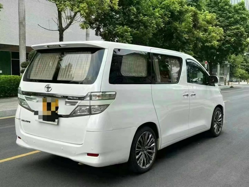 东莞13年丰田威尔法5