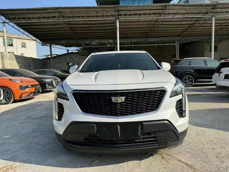 济宁19年凯迪拉克XT41