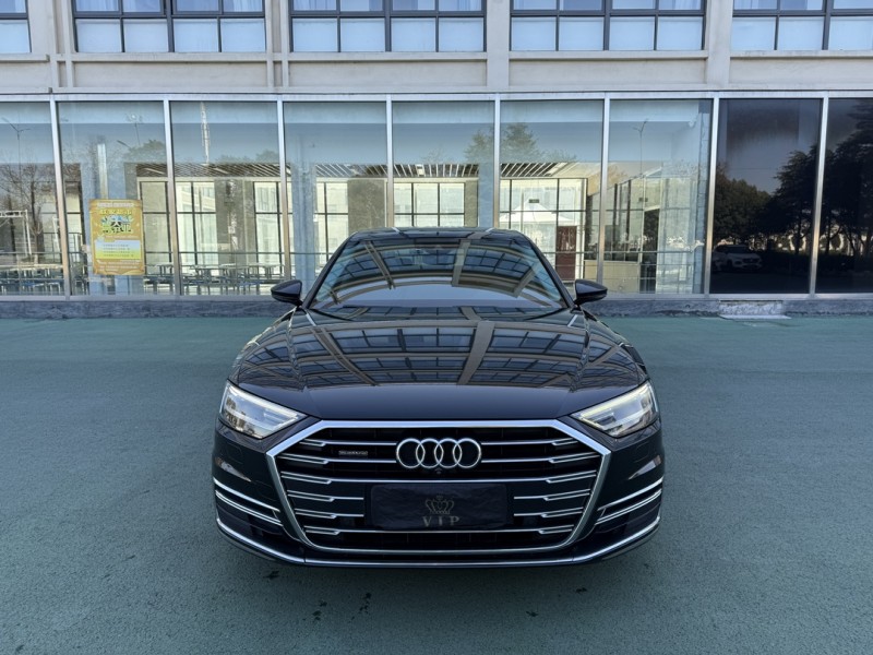 盐城19年奥迪A8L1