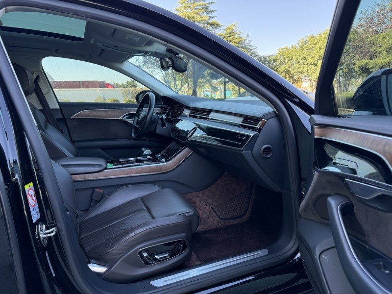 盐城19年奥迪A8L5