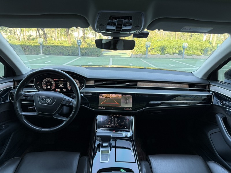 盐城19年奥迪A8L6