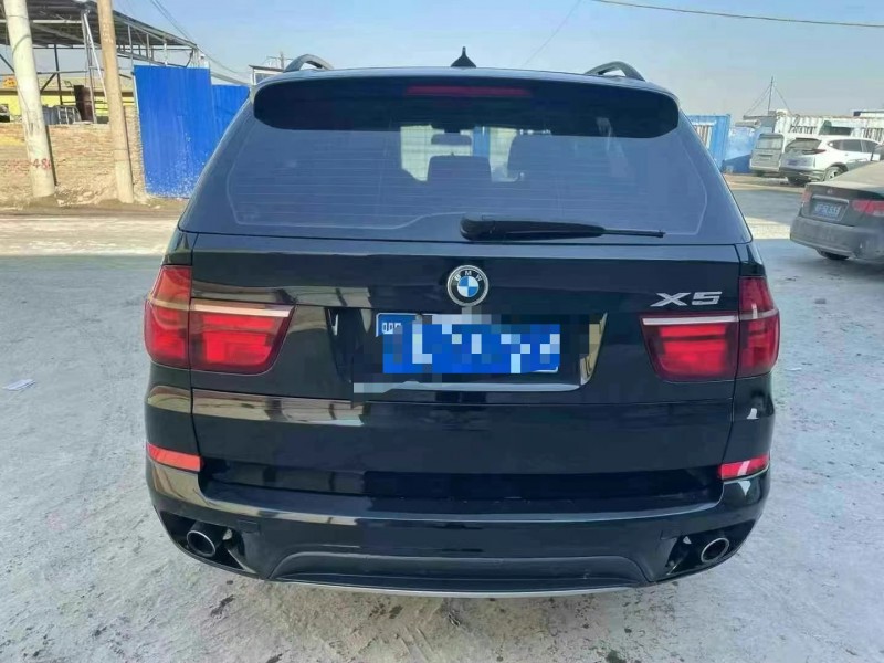 保定14年宝马X59