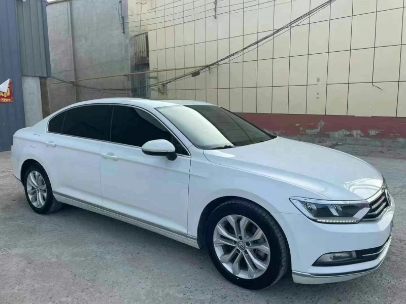 保定19年大众迈腾3