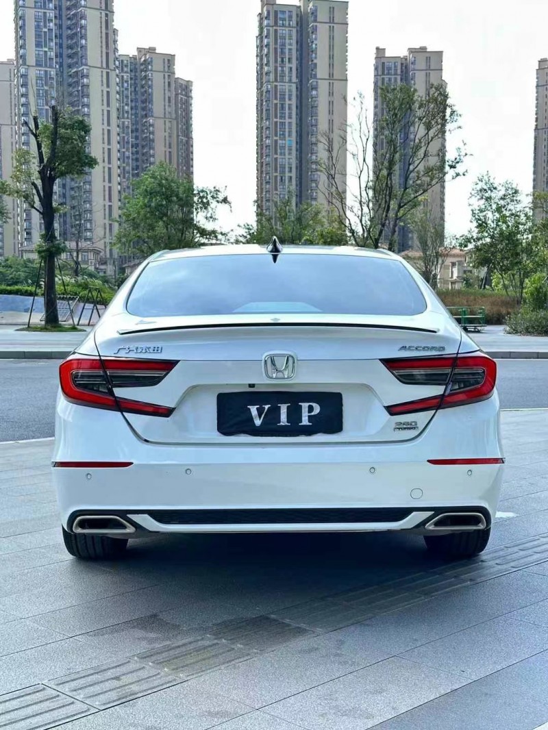 东莞23年本田雅阁9