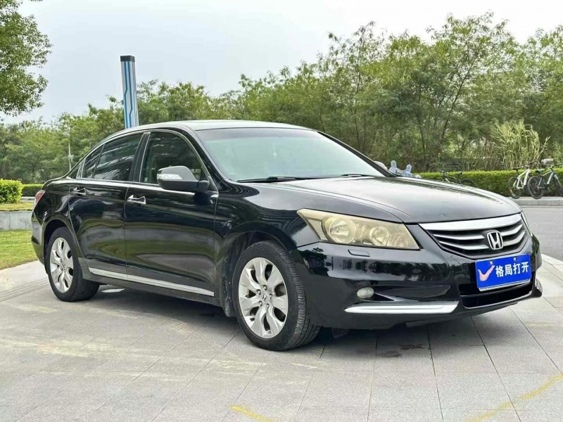 东莞13年本田雅阁2