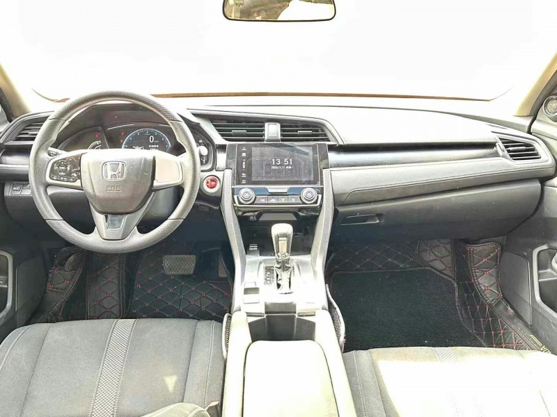 东莞21年本田思域4