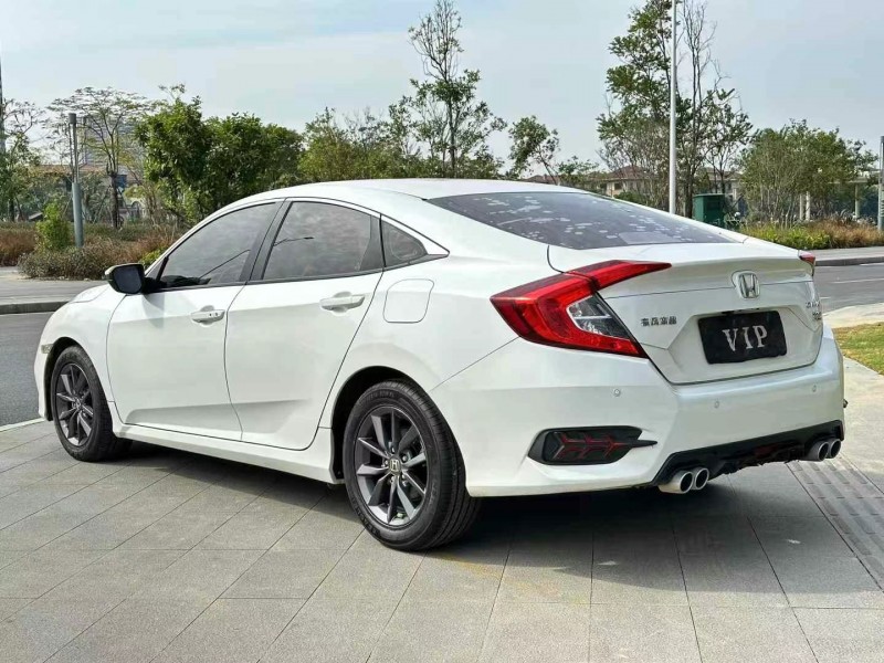 东莞21年本田思域8
