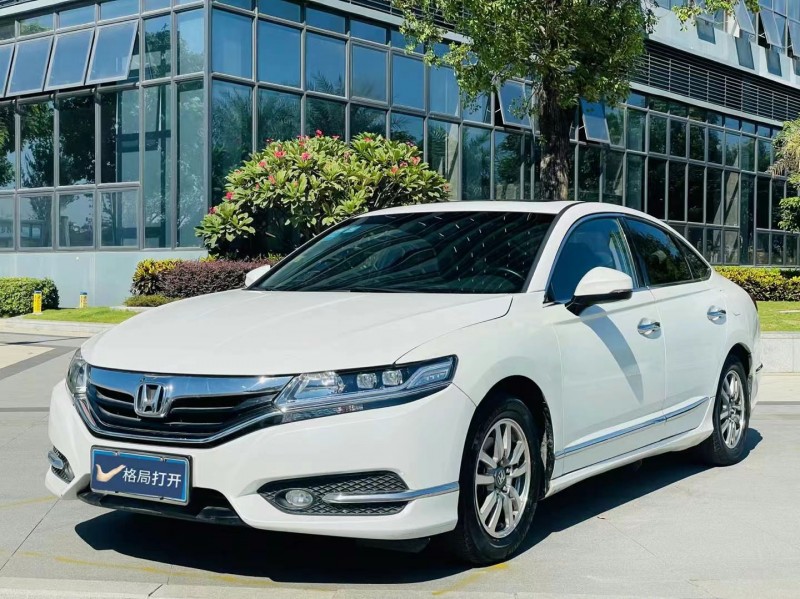 东莞17年本田思铂睿3