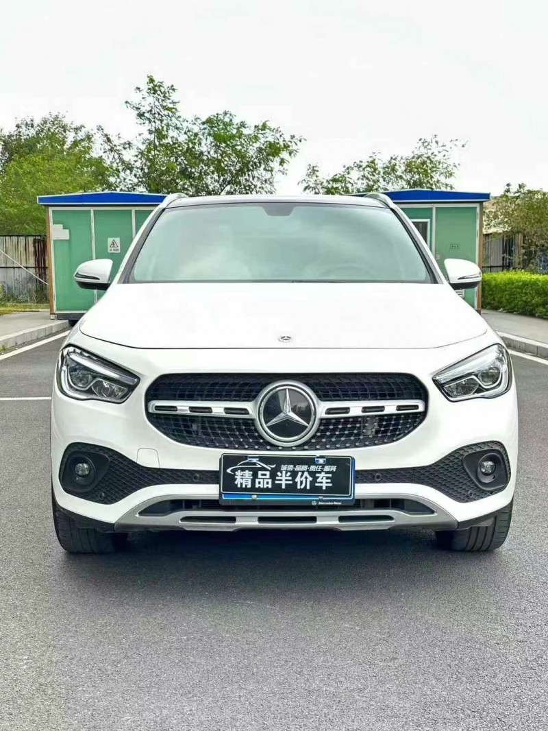 东莞21年奔驰GLA1