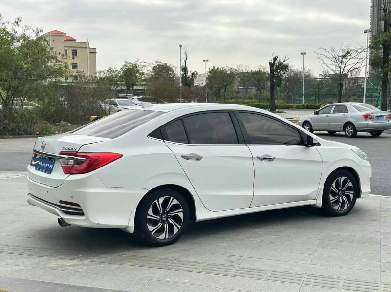 东莞17年本田凌派8