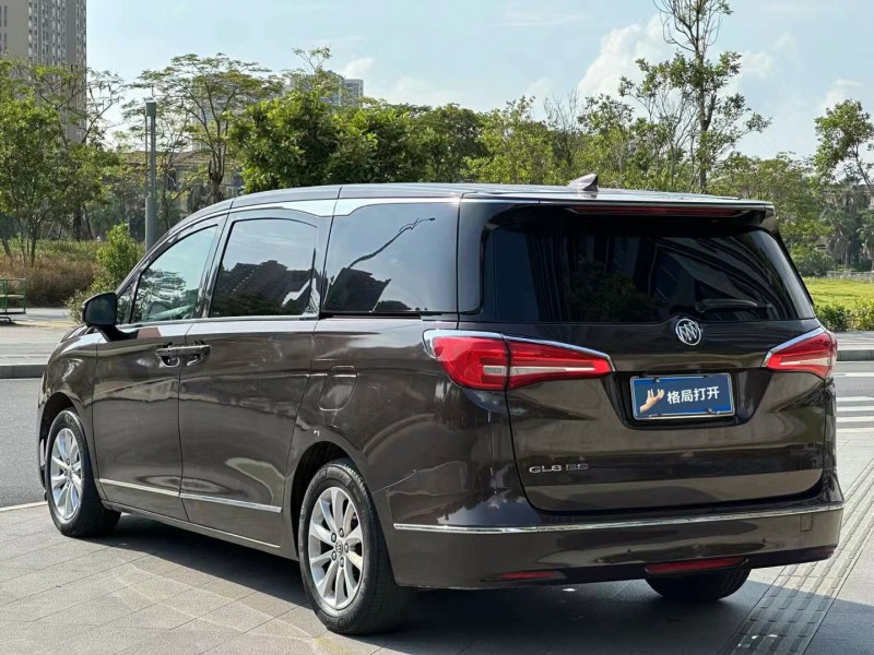 东莞18年别克GL88