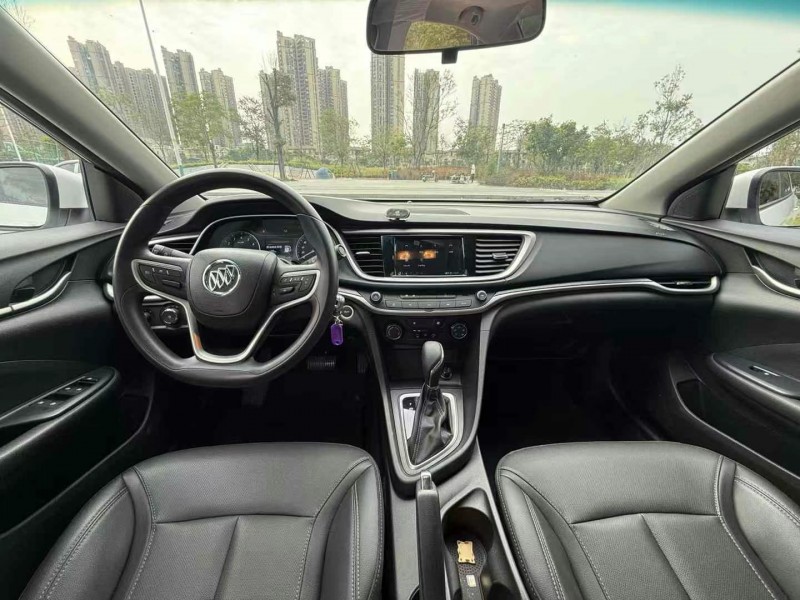 东莞22年别克英朗6