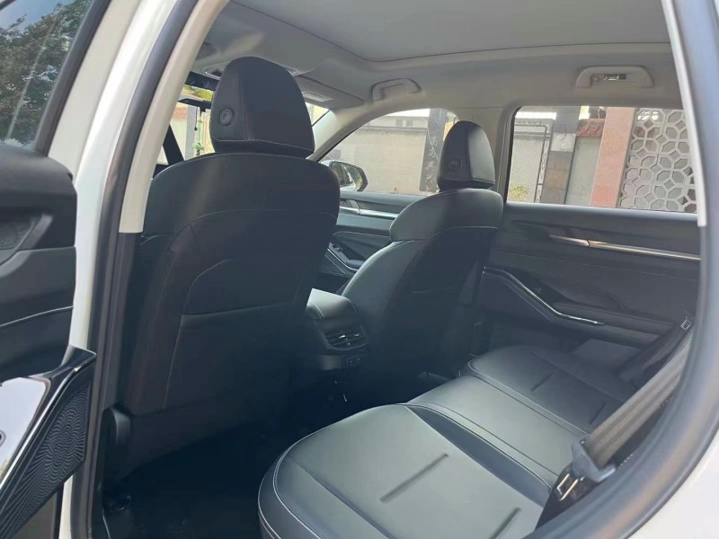 保定24年哈弗H67