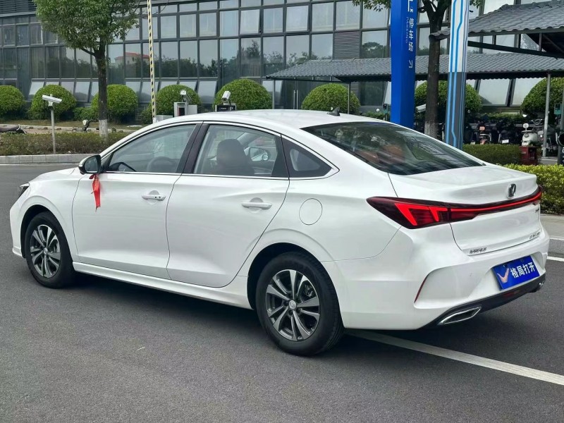 东莞24年长安汽车逸动7