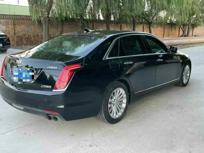 保定18年凯迪拉克CT65