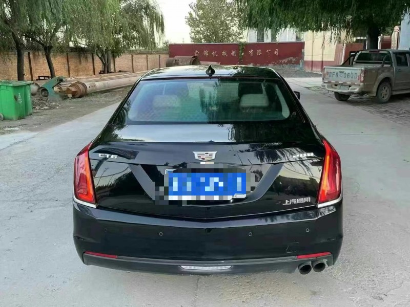 保定18年凯迪拉克CT68