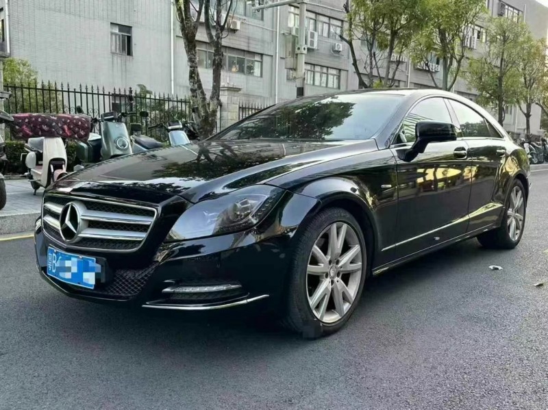 广州13年奔驰CLS3