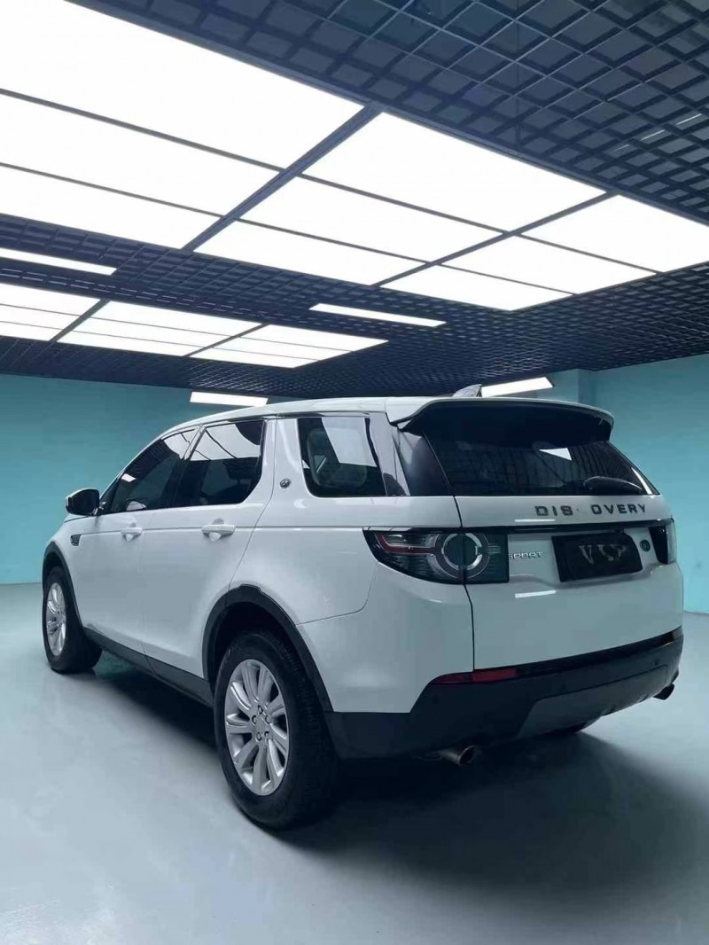 成都18年路虎发现神行9