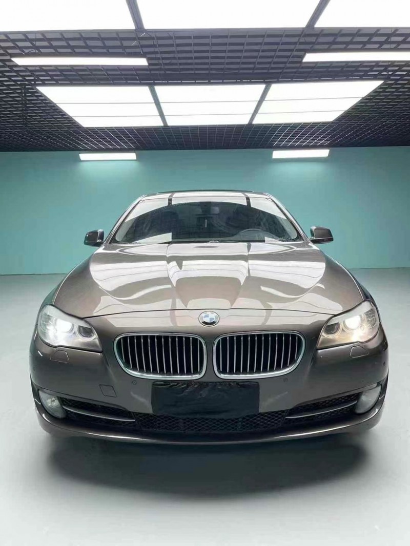 成都13年宝马5系1